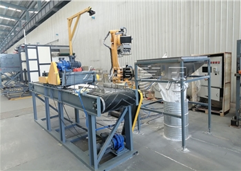 全自動(dòng)破袋機(jī)器人+自動(dòng)擠壓破碎機(jī)+袋料整形裝置（適應(yīng)于有結(jié)塊的物料）